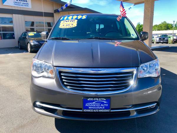 ** 2016 CHRYSLER TOWN AND COUNTRY ** PRICE DROP for sale in Anderson, CA – photo 3