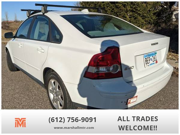 2007 Volvo S40 - Financing Available! - cars & trucks - by dealer -... for sale in Anoka, MN – photo 3