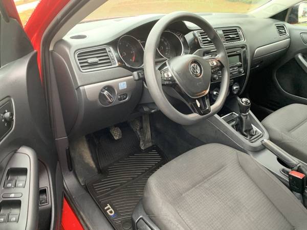 ►►2015 Volkswagen Jetta TDI SE 87k Miles for sale in Williston, ME – photo 10