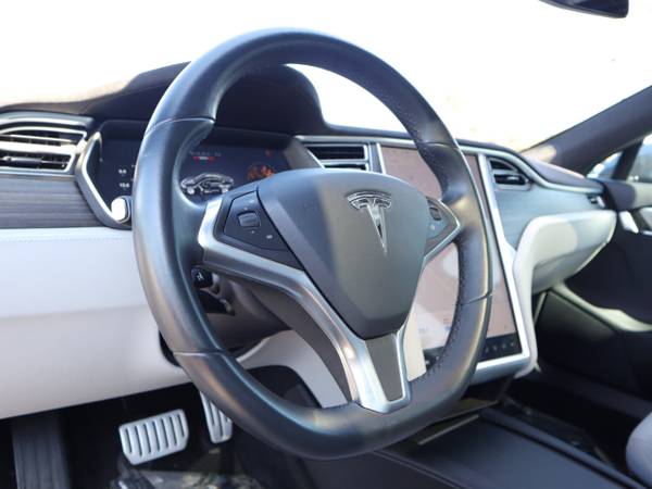 2016 Tesla Model S P90D Panoramic Sunroof for sale in Raleigh, NC – photo 15