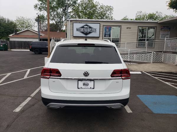 2018 Volkswagen Atlas 3 6L V6 SE FWD - - by dealer for sale in San Antonio, TX – photo 7