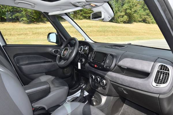 2014 *FIAT* *500L* *5dr Hatchback Lounge* Grigio Scu for sale in Gardendale, AL – photo 22