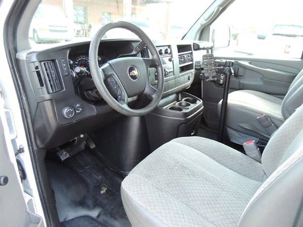 2013 Chevrolet Express 2500 Cargo Work Van! FLEET MAINTAINED SINCE for sale in Whitehouse, OH – photo 18
