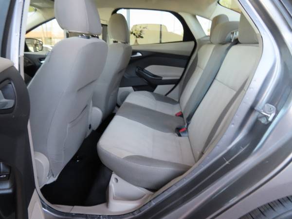 2014 Ford Focus 4dr Sdn SE / CLEAN ARIZONA CARFAX /... for sale in Tucson, AZ – photo 10