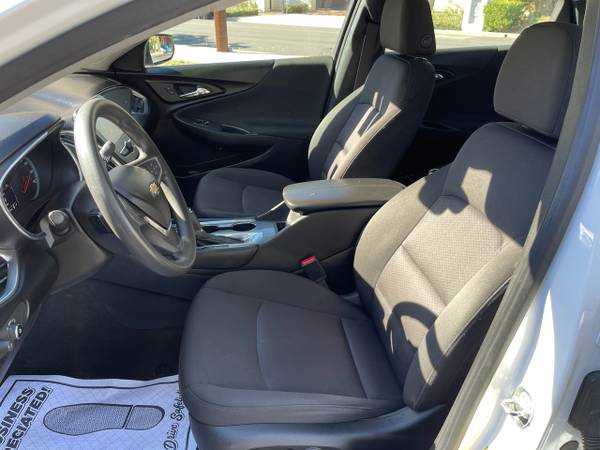 2018 Chevrolet Malibu LT - - by dealer - vehicle for sale in Tarzana, CA – photo 10
