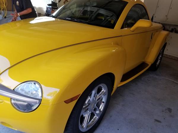 2004 Chevrolet SSR - cars & trucks - by owner - vehicle automotive... for sale in Floral City, FL – photo 4