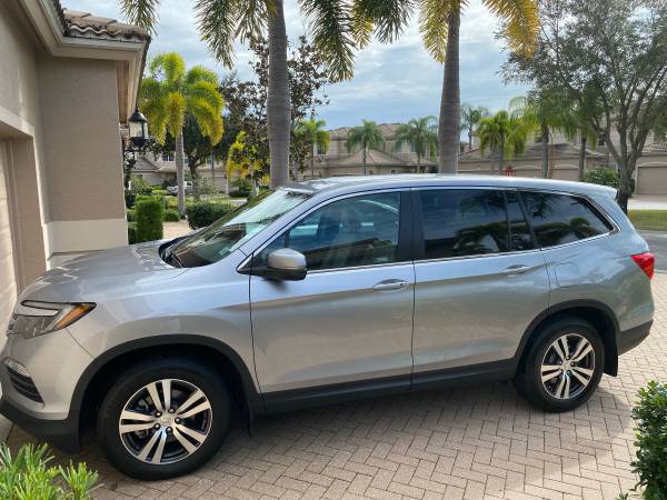 2018 Honda Pilot 2WD EX "LOW MILEAGE" - cars & trucks - by owner -... for sale in Naples, FL – photo 2