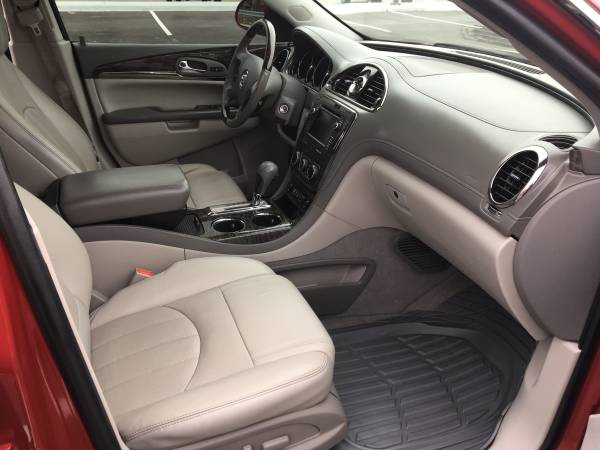 2013 BUICK ENCLAVE CXL - cars & trucks - by owner - vehicle... for sale in Chicago, IL – photo 4