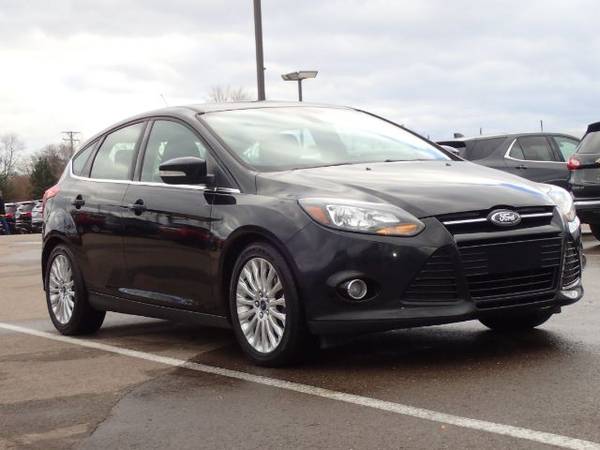 Ford Focus Titanium CARFAX One-Owner - cars & trucks - by dealer -... for sale in Waterford, MI – photo 6