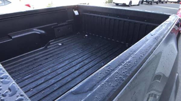 2018 Toyota Tacoma RWD Crew Cab Pickup SR5 Double Cab 5' Bed V6 4x2 AT for sale in Redding, CA – photo 13