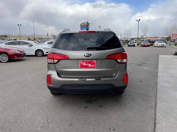 2015 Kia Sorento - - by dealer - vehicle automotive for sale in Grand Junction, CO – photo 4