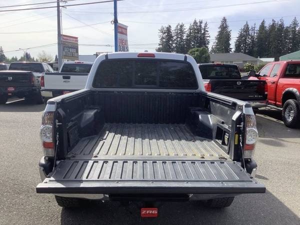 2010 Toyota Tacoma PreRunner - - by dealer - vehicle for sale in Everett, WA – photo 17