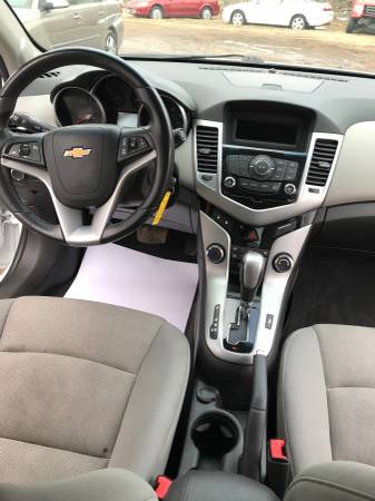 2013 Chevrolet Cruze - - by dealer - vehicle for sale in Duluth, MN – photo 10