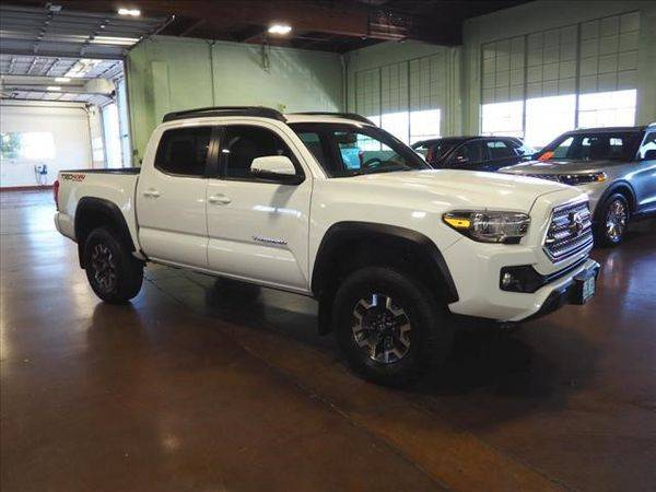 2017 Toyota Tacoma TRD **100% Financing Approval is our goal** for sale in Beaverton, OR – photo 3