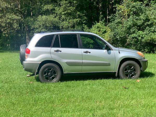 2002 Toyota Rav 4 AWD - cars & trucks - by owner - vehicle... for sale in North Ridgeville, OH – photo 6