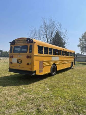 School Bus for Sale! 1997 Thomas Saf-T-Liner; Ready to be Converted for sale in New Bern, NC – photo 3