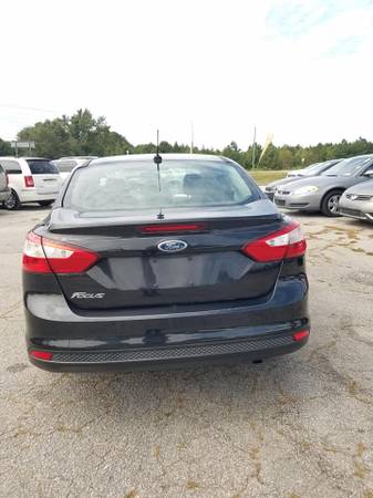 2012 FORD FOCUS 🎈🎈🚦 - cars & trucks - by dealer - vehicle automotive... for sale in Clayton, NC – photo 4
