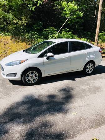 2016 Ford Fiesta SE 26000 Original Miles, Clean Title, No Wrecks! for sale in Other, SC