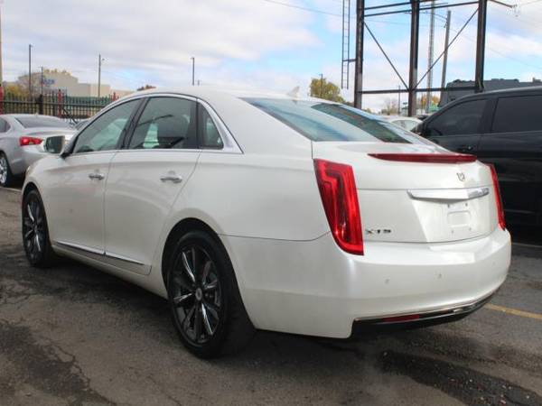 2014 Cadillac XTS 4dr Sdn FWD - cars & trucks - by dealer - vehicle... for sale in Detroit, MI – photo 4