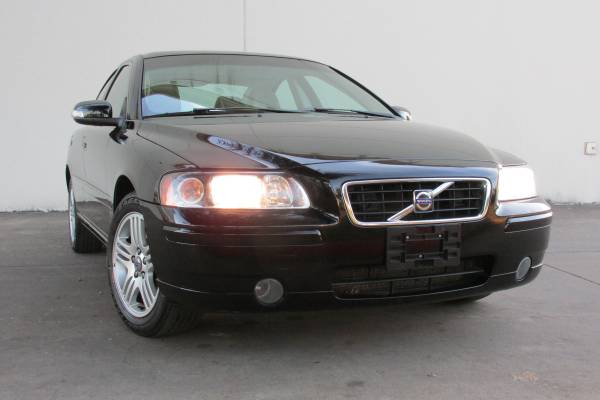 2005 VOLVO S-80 2.5 TURBO LOW MILES *** WELL MAINTAINED *** for sale in Richmond, TX