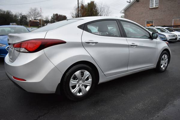 2016 Hyundai Elantra SE - Excellent Condition - Best Deal - cars &... for sale in Lynchburg, VA – photo 5
