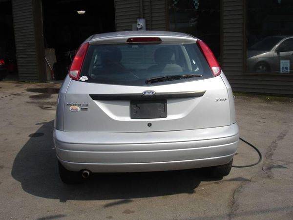 2006 Ford Focus ZX5 SE 4dr Hatchback CASH DEALS ON ALL CARS OR BYO... for sale in Lake Ariel, PA – photo 6