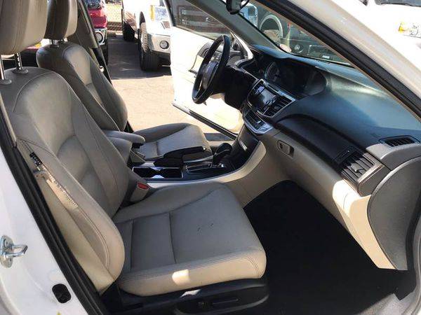 2015 Honda Accord EX L 4dr Sedan - BAD CREDIT OK-DRIVETHEWAVE.COM for sale in Denver , CO – photo 17