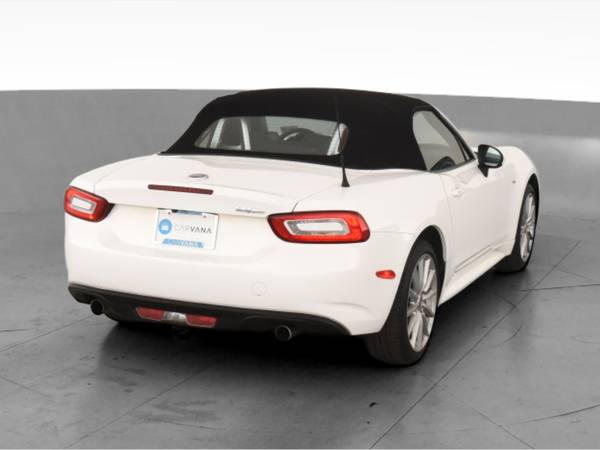 2017 FIAT 124 Spider Classica Convertible 2D Convertible White - -... for sale in Arlington, District Of Columbia – photo 10