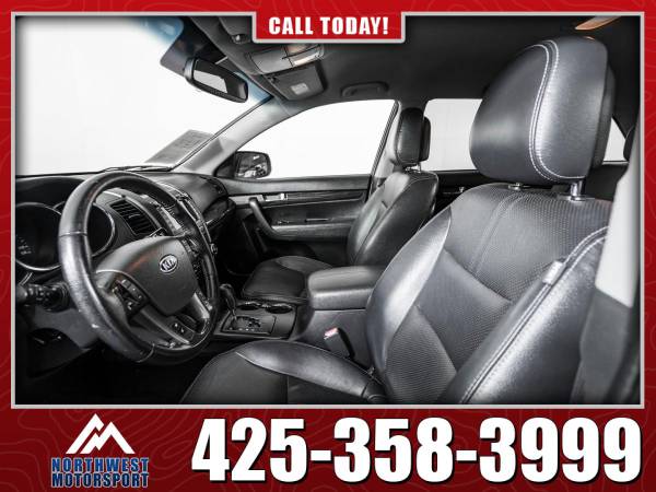 2012 Kia Sorento EX AWD - - by dealer - vehicle for sale in Lynnwood, WA – photo 2
