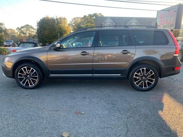 2016 Volvo XC70 T5 Classic Platinum AWD 4dr Wagon - cars & trucks -... for sale in Milford, MA – photo 10