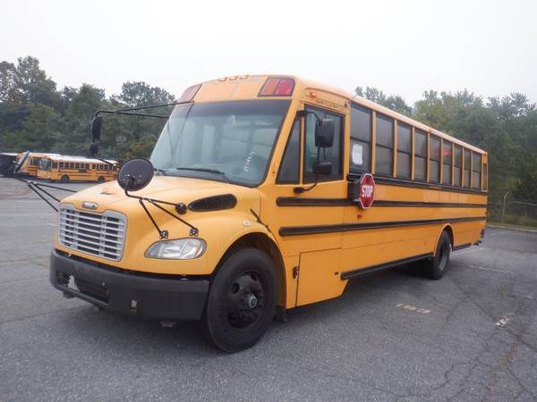 2009 Freightliner Thomas Saf-T-Liner C2 School bus - cars & trucks -... for sale in Glyndon, District Of Columbia – photo 4
