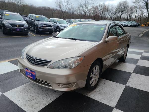 2005 Toyota Camry 4dr Sdn XLE Auto (TOP RATED DEALER AWARD 2018 ! for sale in Waterbury, CT – photo 4