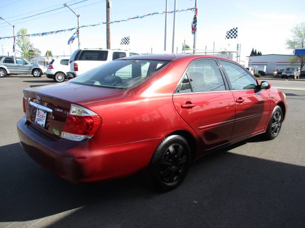 2005 TOYOTA CAMRY LE SEDAN 145K! - - by dealer for sale in Longview, OR – photo 11