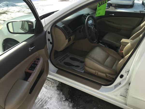 2004 Honda Accord EX!!! Leather/Moonroof!!! Runs Great!!! - cars &... for sale in Billings, MT – photo 9