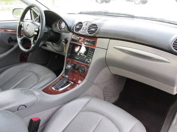 2006 MERCEDES BENZ CLK-350 COUPE SILVER ~~~ VERY CLEAN ~~~ for sale in Richmond, TX – photo 14