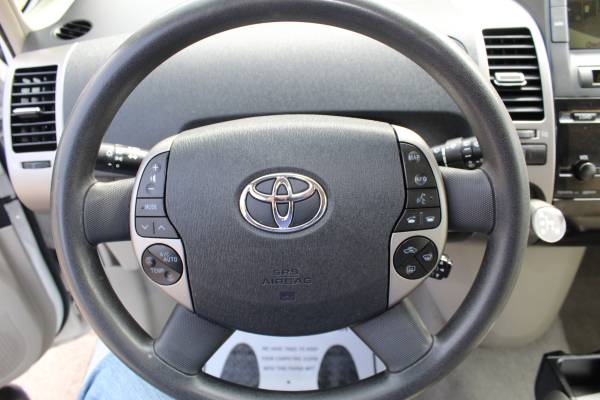 *** 2008 TOYOTA PRIUS ** FINANCING ** - cars & trucks - by dealer -... for sale in Saint Paul, MN – photo 13