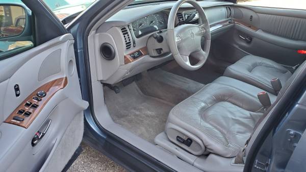 2002 Buick Park Avenue - Comfortable Leather - V6 - Cold A/C - cars... for sale in Ace Auto Sales - Albany, Or, OR – photo 6