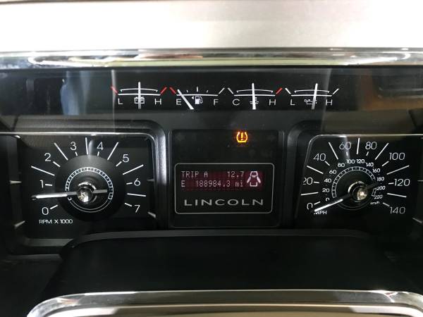 2007 Lincoln Navigator Fully Loaded for sale in Chicago, IL – photo 11