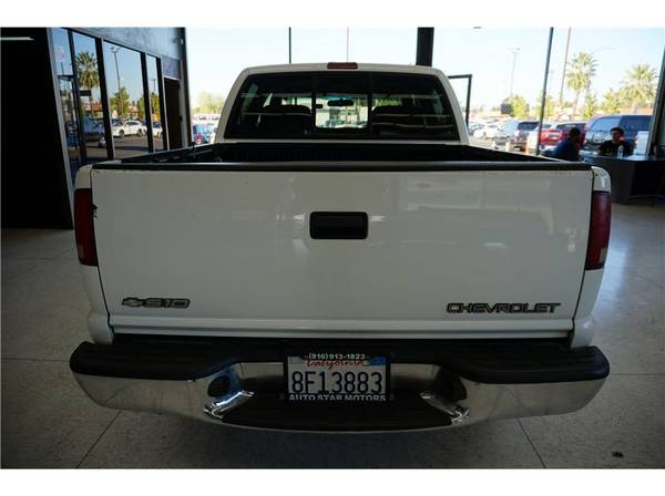 2001 Chevrolet Chevy S10 Crew Cab LS Short Bed WE CAN BEAT ANY RATE... for sale in Sacramento , CA – photo 6