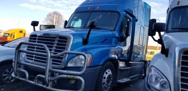 2013 FREIGHTLINER Cascadia,DD15, PX125064ST Sleeper Semi Truck... for sale in Columbus, OH – photo 10