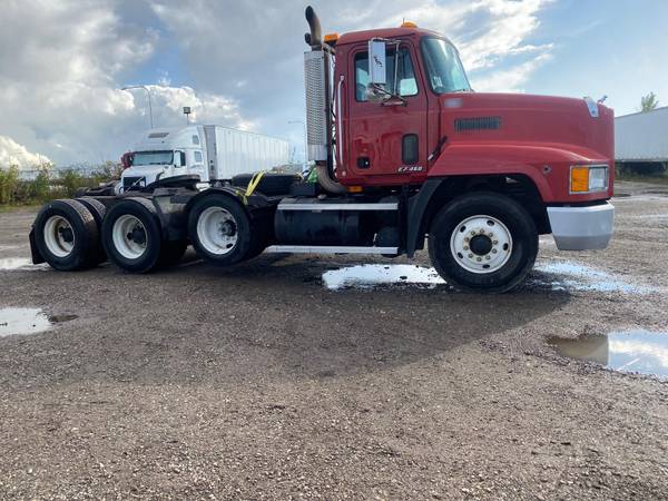 For Sale 1999 Mack CH600 / 3 Axles / Heavy Duty Truck for sale in Zion, IL – photo 5