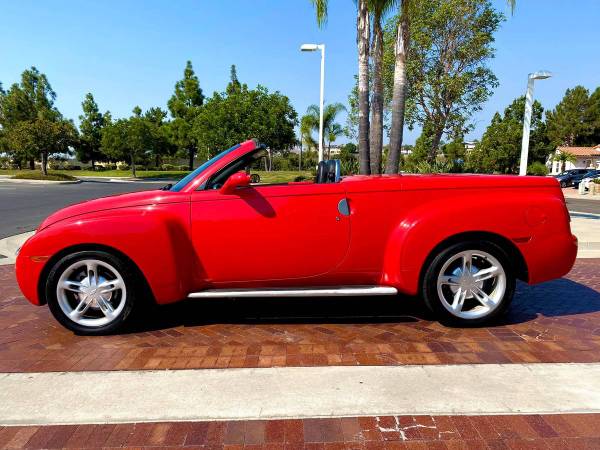 2004 CHEVROLET SSR LS 5.3L V8 CONVERTIBLE, VERY RARE - cars & trucks... for sale in San Diego, CA – photo 2