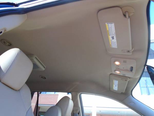 2011 Buick Enclave CXL - Loaded, Very nice for sale in Palo Verde, AZ – photo 6