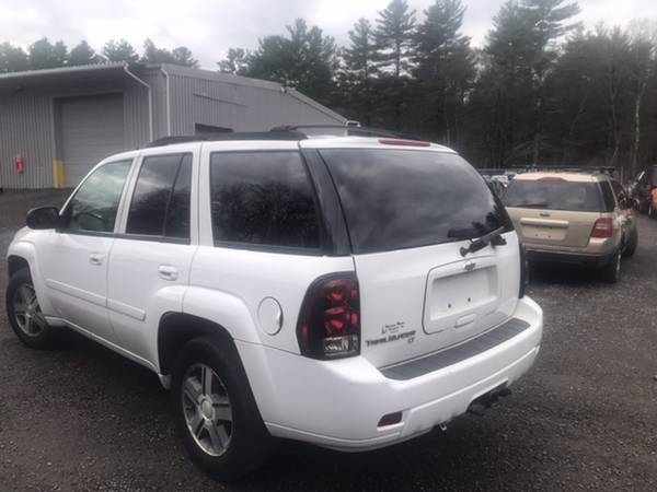 A NICE CHEV.TRAIL BLAZER 2008 WITH 197K--NO LEAKS- NO ENGI. LIGHTS-... for sale in New London, CT – photo 6