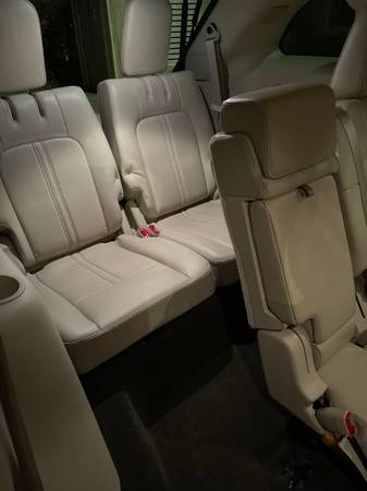 2014 Lincoln MKT 7 Passenger - cars & trucks - by owner - vehicle... for sale in White Plains, NY – photo 11