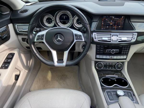 2013 Mercedes Benz CLS-550 RWD 4.6L V8 Loaded 80K Miles - cars &... for sale in Elmhurst, IL – photo 16