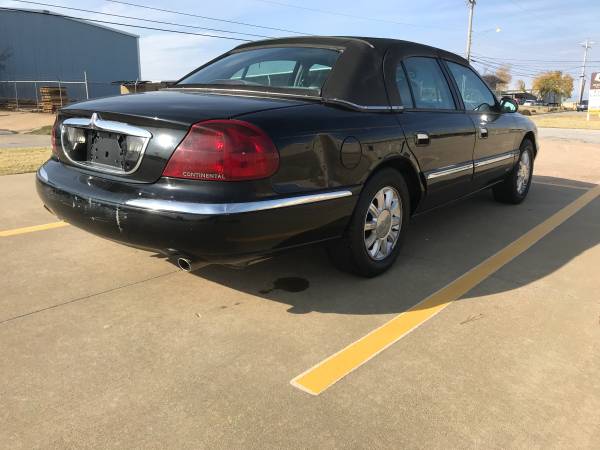 2002 LINCOLN CONTINENTAL*CARFAX CERTIFIED*NO ACCIDNET*RUNS AND... for sale in Tulsa, OK – photo 3
