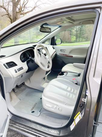 2014 Toyota Sienna XLE for sale in Cedar Bluff, VA – photo 3