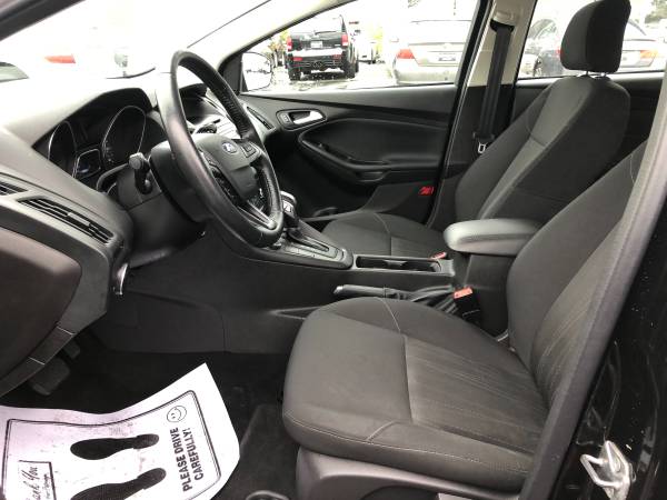 2016 Ford Focus SE Hatch - cars & trucks - by dealer - vehicle... for sale in URBANDALE, IA – photo 10