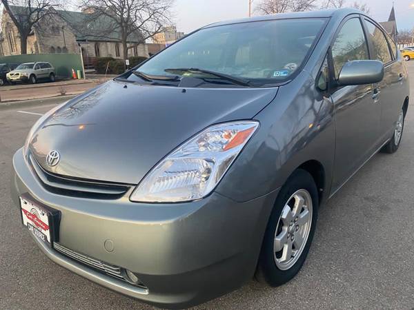 2004 TOYOTA PRIUS - - by dealer - vehicle automotive for sale in Kenosha, WI – photo 2